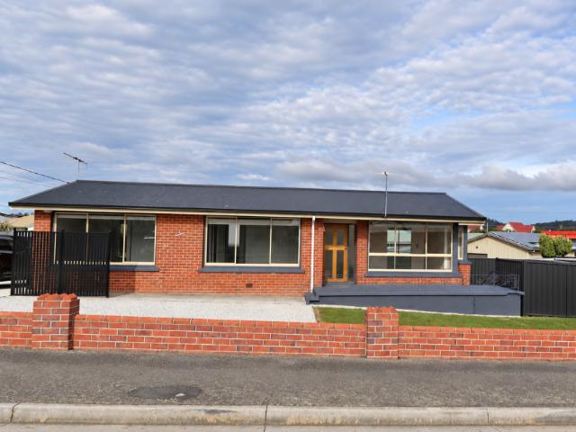 For Rent 3 Bedroom House PROSPECT VALE TAS DS105794944
