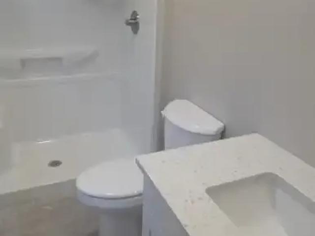 For Rent 3 Bedroom House Quinte West ON DS102846264