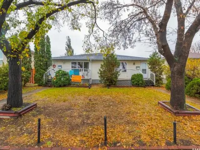For Rent 3 Bedroom House Regina SK DS105420730