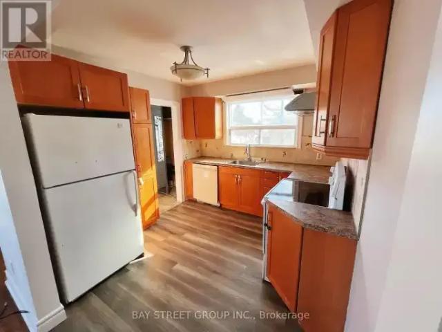 For Rent 3 Bedroom House Richmond Hill ON DS105643447