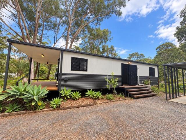 For Rent 3 Bedroom House Russell Island QLD DS105971385