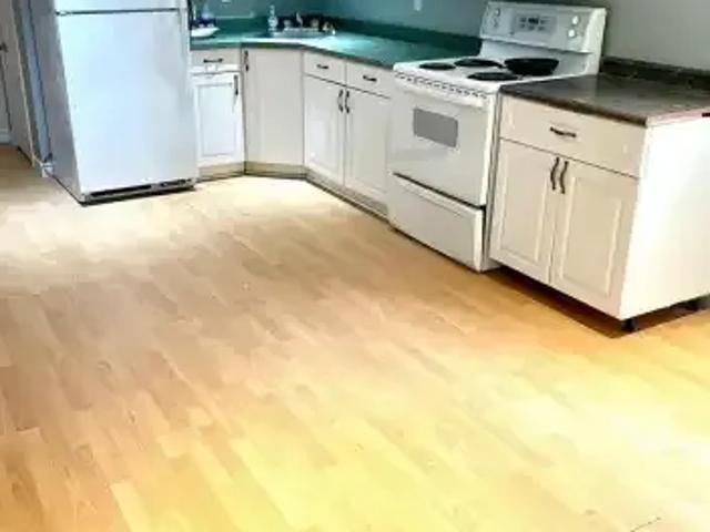 For Rent 3 Bedroom House Waterloo ON DS103958862