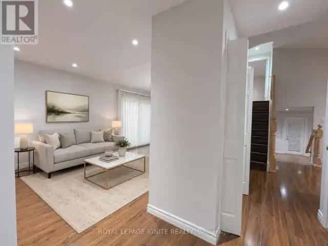 For Rent 3 Bedroom House Waterloo ON DS104471194