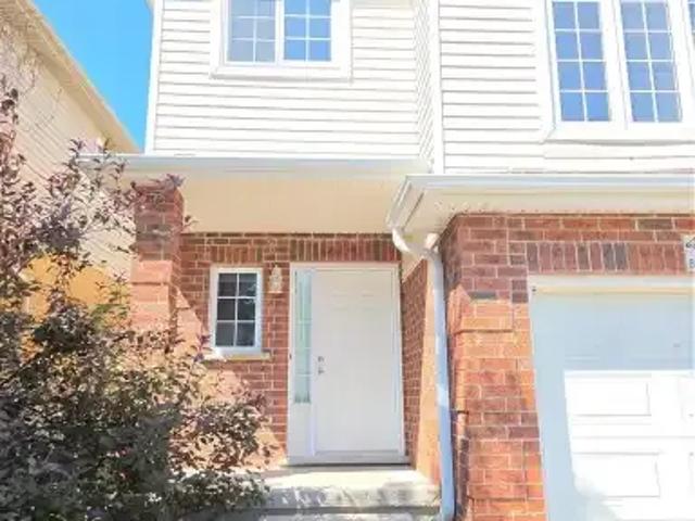 For Rent 3 Bedroom House Waterloo ON DS104681982