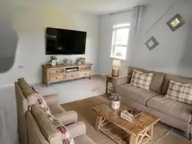 For Rent 3 Bedroom House Waterloo ON DS104754071