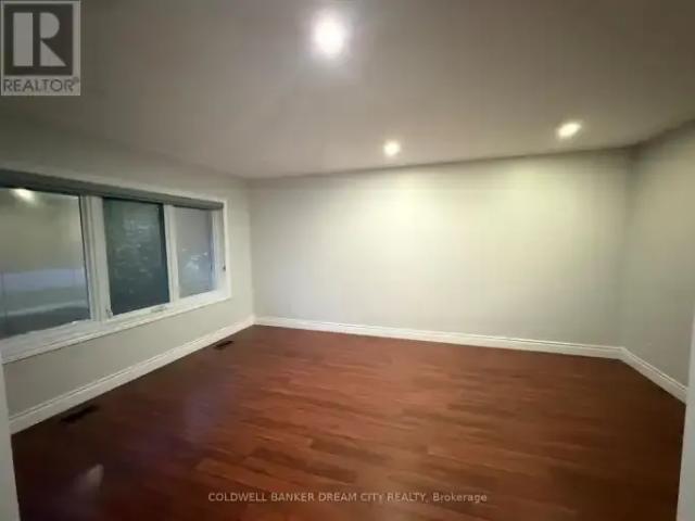 For Rent 3 Bedroom House Waterloo ON DS104888870