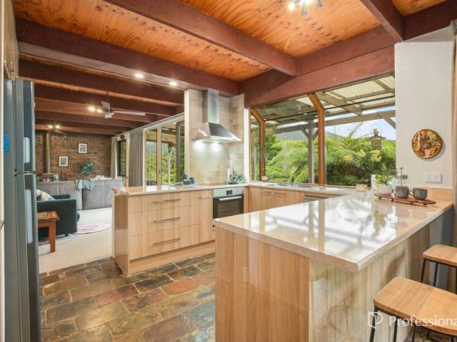 For Rent 3 Bedroom House Warburton VIC DS105972381