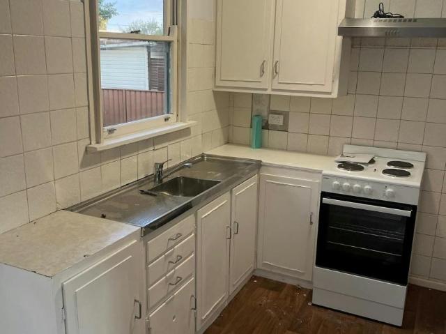 For Rent 3 Bedroom House Warilla NSW DS105943095