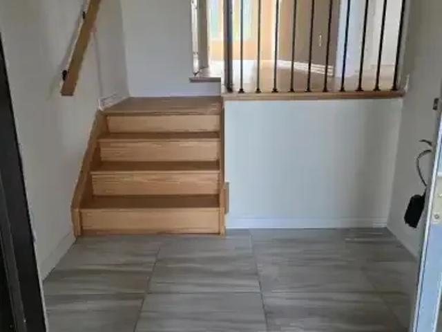 For Rent 3 Bedroom House Wasaga Beach ON DLS105281892