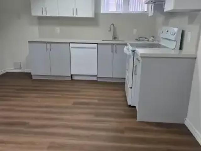 For Rent 3 Bedroom House Wasaga Beach ON DS105281891