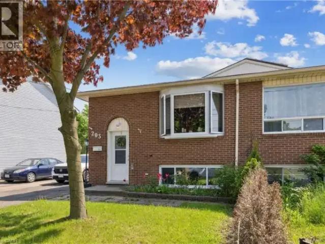 For Rent 3 Bedroom House Welland ON DLS105167521