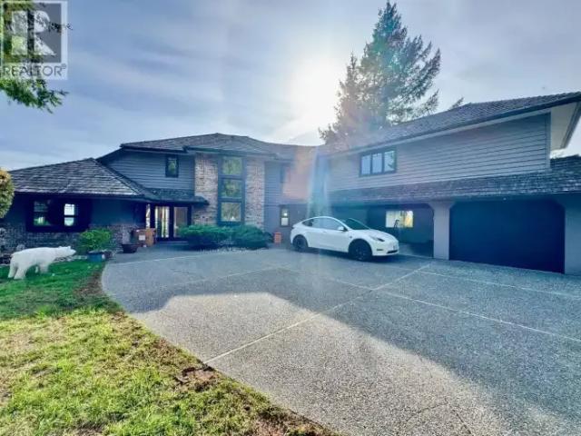 For Rent 3 Bedroom House West Vancouver BC DS106134787