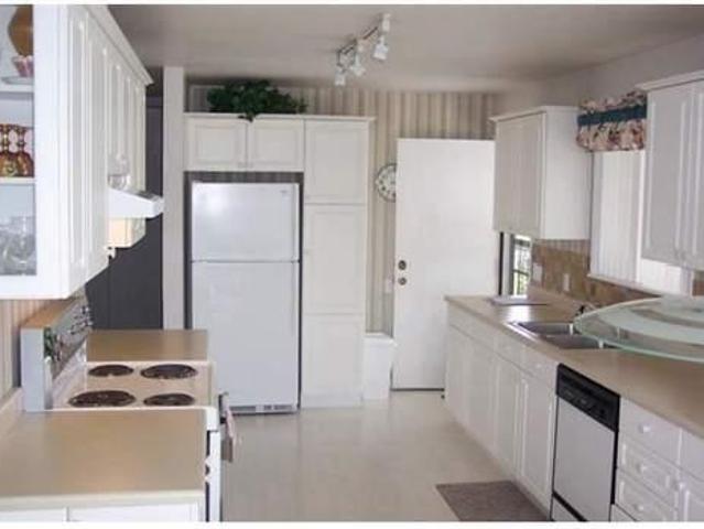 For Rent 3 Bedroom House White Rock BC DS106003669