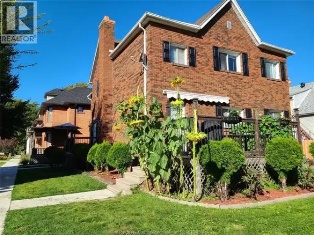 For Rent 3 Bedroom House Windsor ON DLS103594567