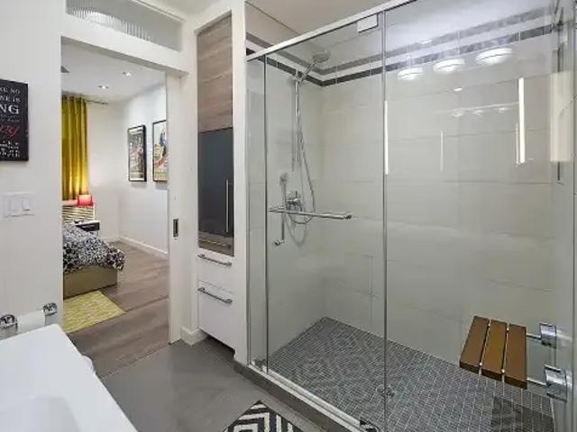 For Rent 3 Bedroom House Windsor ON DS104972913