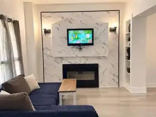 For Rent 3 Bedroom House Windsor ON DS105359987