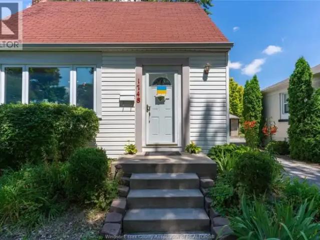 For Rent 3 Bedroom House Windsor ON DS105394915