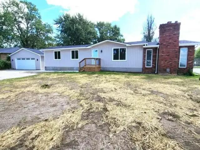 For Rent 3 Bedroom House Windsor ON DS105410900