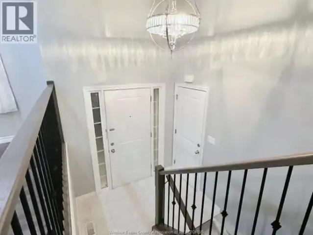 For Rent 3 Bedroom House Windsor ON DS105654254