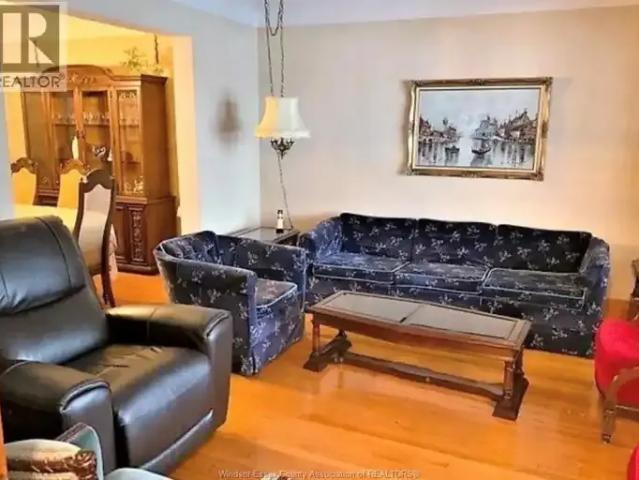 For Rent 3 Bedroom House Windsor ON DS105602204