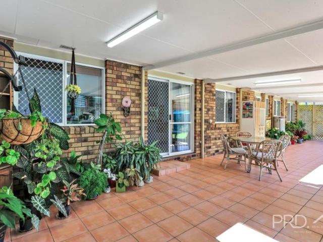 For Rent 3 Bedroom House TORQUAY QLD DS105944468