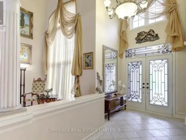 For Rent 3 Bedroom House Vaughan ON DS103338612