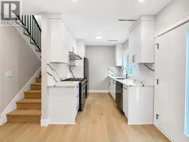For Rent 3 Bedroom House Vancouver BC DS104711689