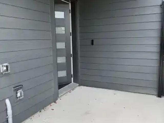 For Rent 3 Bedroom House Vancouver BC DS105072039