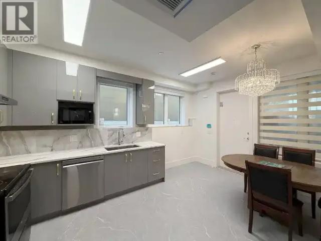For Rent 3 Bedroom House Vancouver BC DS103569219