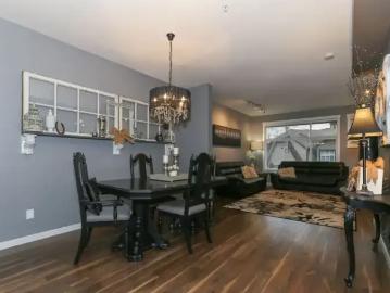 For Rent 3 Bedroom Townhouse Maple Ridge BC DS103542208