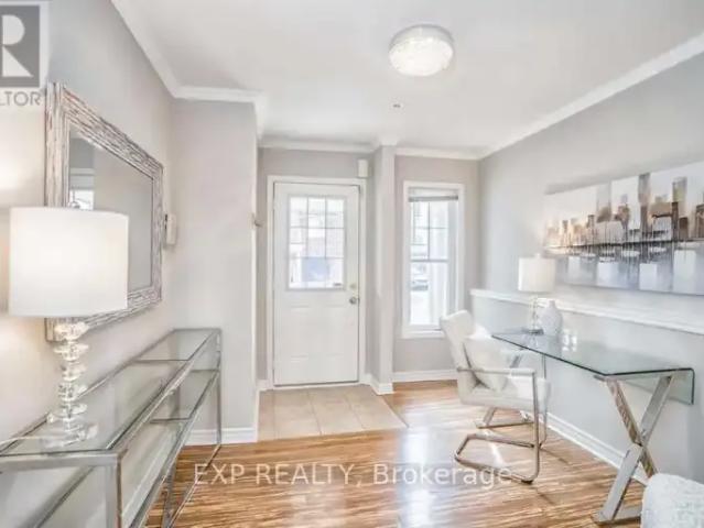 For Rent 3 Bedroom Townhouse Milton ON DS104471018