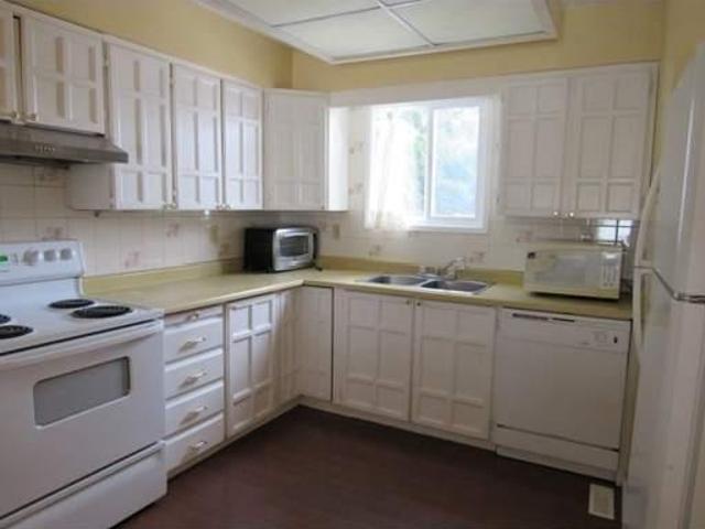 For Rent 3 Bedroom Townhouse Morinville AB DS104105821