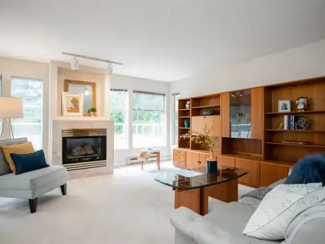 For Rent 3 Bedroom Townhouse North Vancouver BC DS106118116