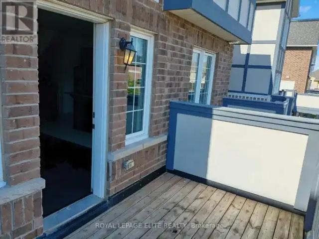 For Rent 3 Bedroom Townhouse Oakville ON DS105411006