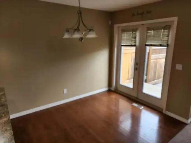 For Rent 3 Bedroom Townhouse Airdrie AB DLS104940733