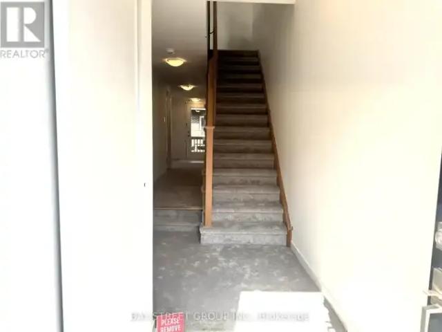 For Rent 3 Bedroom Townhouse Ajax ON DS105411024