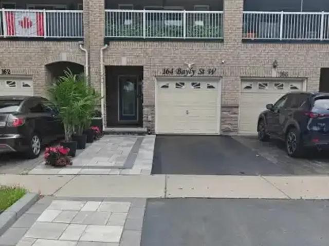 For Rent 3 Bedroom Townhouse Ajax ON DS105394872