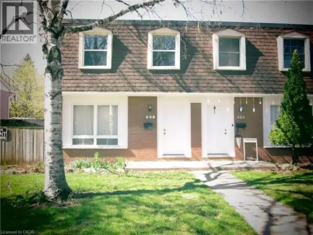 For Rent 3 Bedroom Townhouse Burlington ON DS101585021