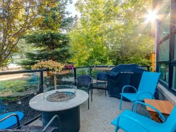 South Calgary, Calgary, Alberta - Patio