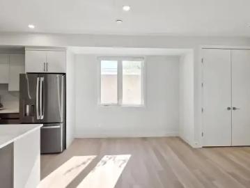 For Rent 3 Bedroom Townhouse Calgary AB DS103390675