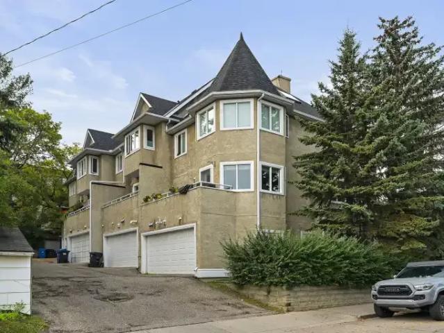 For Rent 3 Bedroom Townhouse Calgary AB DS104434091