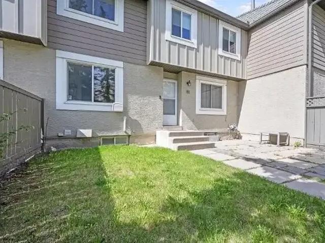 For Rent 3 Bedroom Townhouse Calgary AB DS104506750