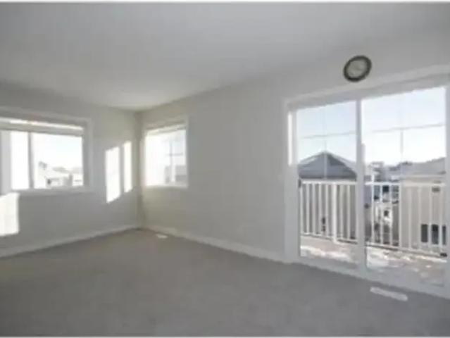For Rent 3 Bedroom Townhouse Calgary AB DS104506817