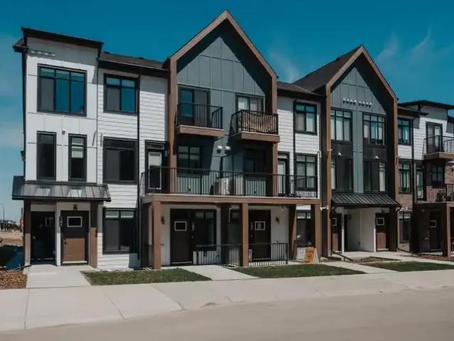 For Rent 3 Bedroom Townhouse Calgary AB DS104894917