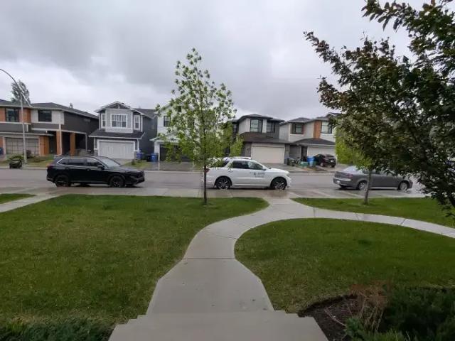 For Rent 3 Bedroom Townhouse Calgary AB DS104181790