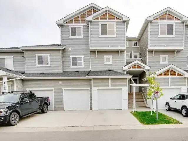 For Rent 3 Bedroom Townhouse Calgary AB DS105505630