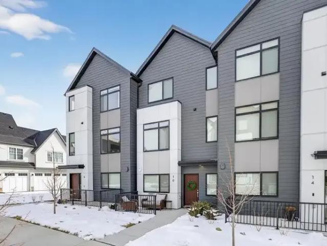 For Rent 3 Bedroom Townhouse Calgary AB DS105505710