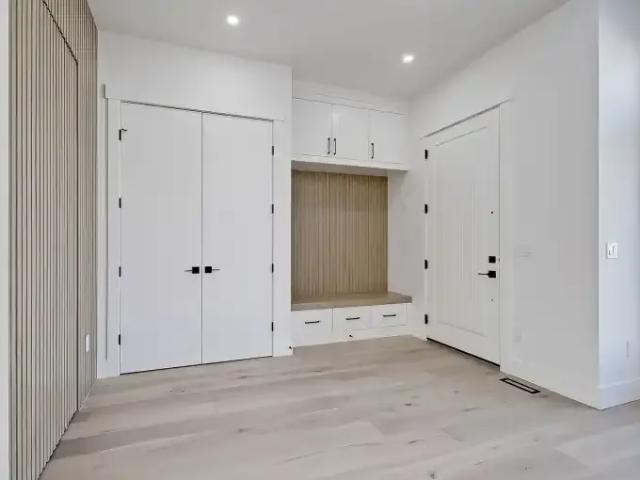 For Rent 3 Bedroom Townhouse Calgary AB DS105565511