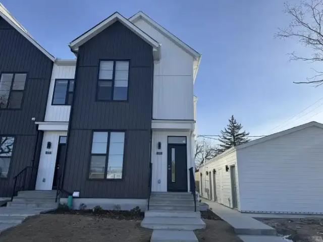 For Rent 3 Bedroom Townhouse Calgary AB DS105643527