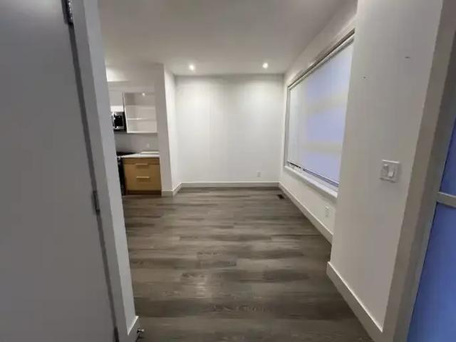 For Rent 3 Bedroom Townhouse Calgary AB DS105715450